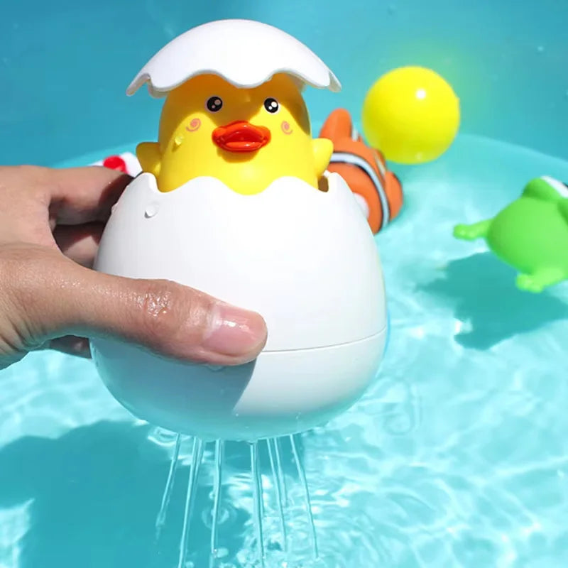 Exciting Cute Duck and Penguin Egg Water Spray Sprinkler Toy – Perfect for Bath Time and Pool Fun!