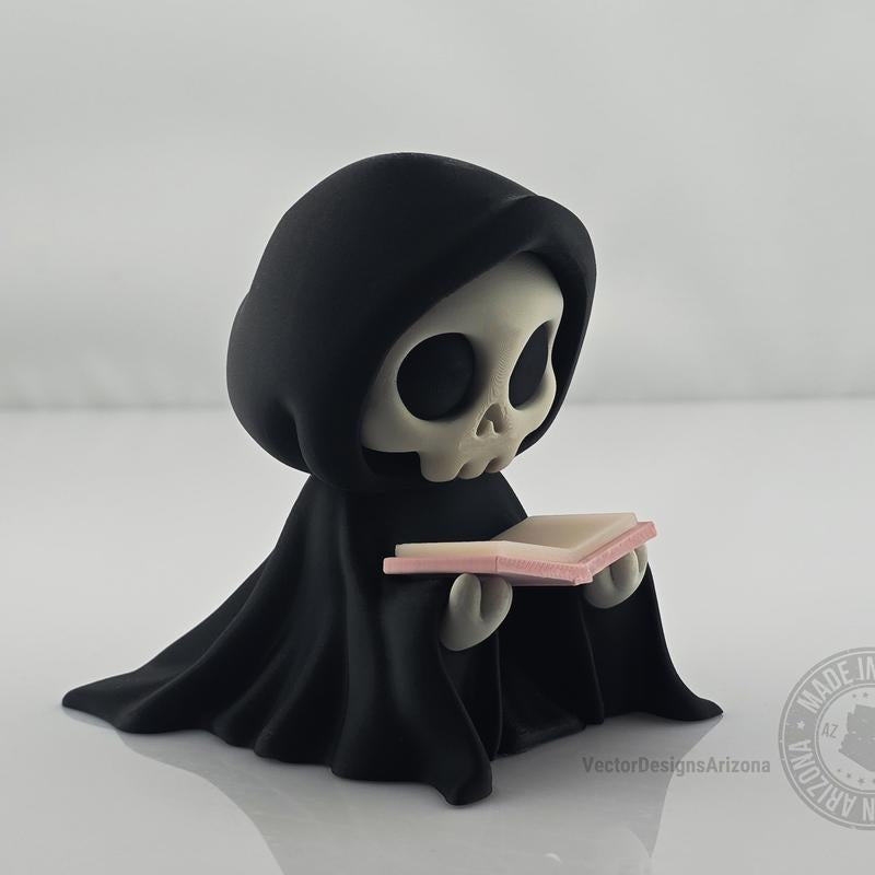 Gothic 3D Printed Grim Reaper Figurine - 3 Inch Lightweight Halloween Decor - Ideal Gift for Horror Enthusiasts and Gothic Aficionados - Spooky Shelf Ornament